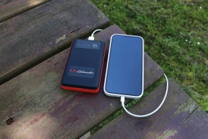 Booster 12V 600A avec power bank 6500mAh